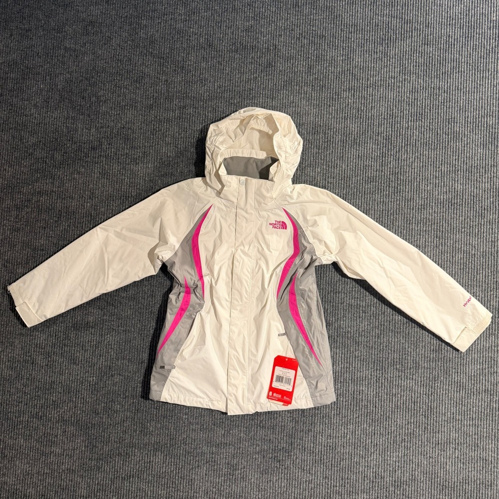 The North Face Girls Kira 2.0 Triclimate Shell Jacket NWT – Size M 10/12
